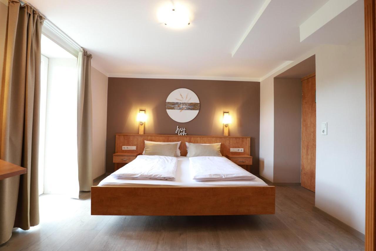 Hotel Hofgut Langenborn Wohnen Auf Zeit Moeblierte Aschaffenburg Alzenau Frankfurt